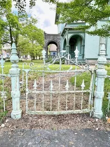 Carthage, MO 64836,903 S Main ST