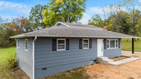 West Plains, MO 65775,2360 E State Route K