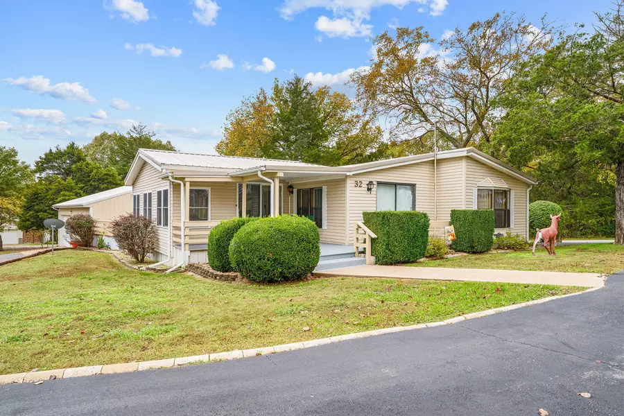 32 Ledgestone RD, Shell Knob, MO 65747