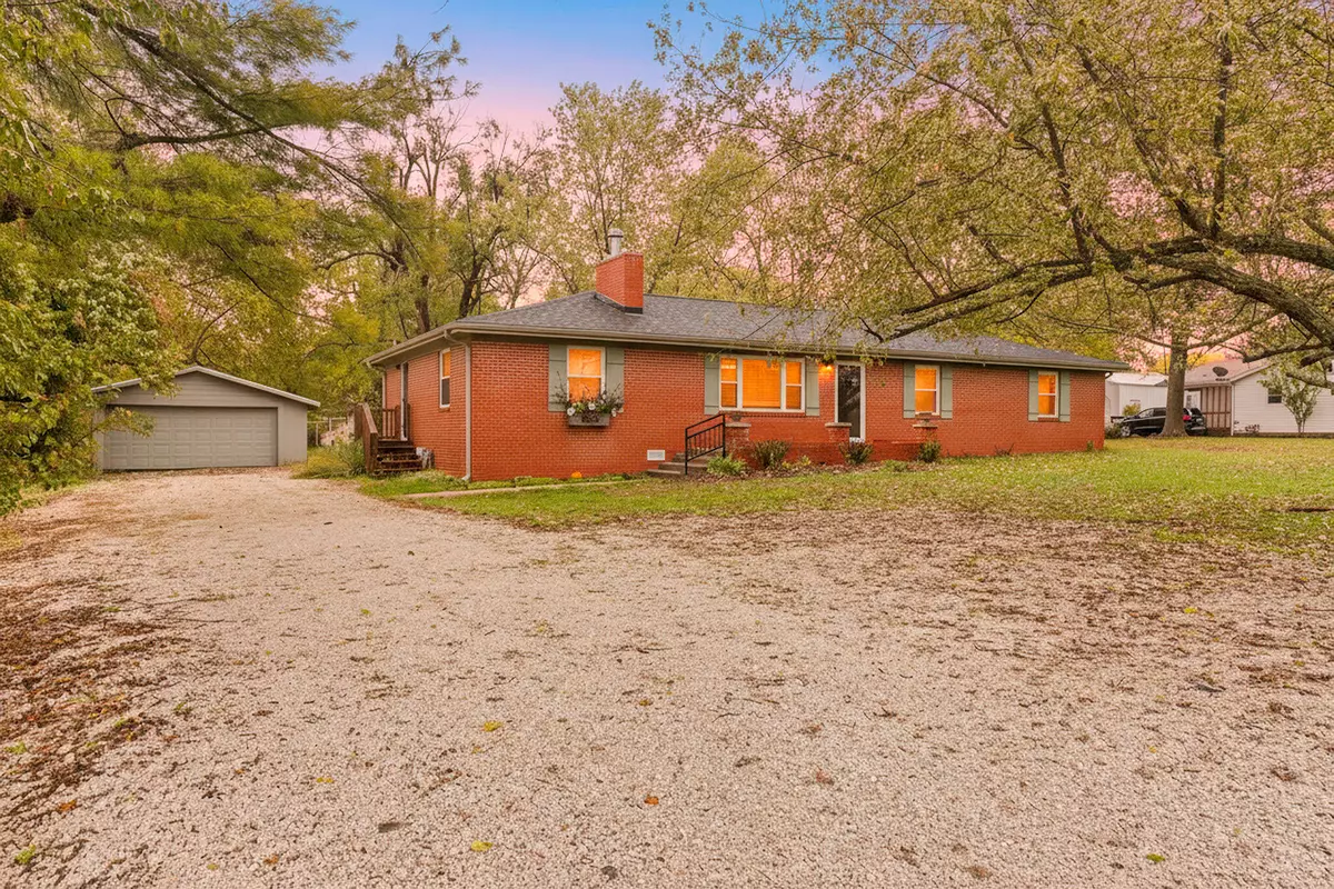 Springfield, MO 65803,4230 N Farm Road 159