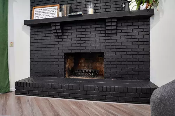 Springfield, MO 65809,1410 S Briar AVE