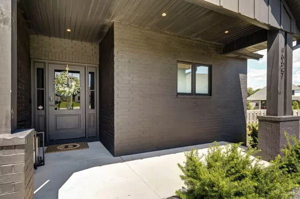 Springfield, MO 65802,1527 N Edgemont CIR