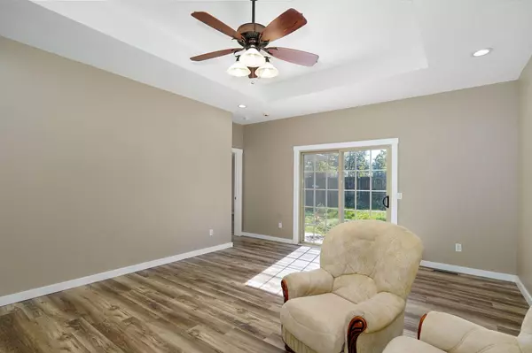 Springfield, MO 65803,1234 E McClernon ST