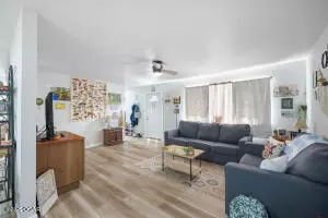 Neosho, MO 64850,246 Hillcrest DR