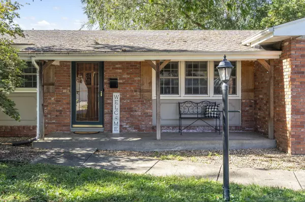 Springfield, MO 65804,2405 S Rogers AVE