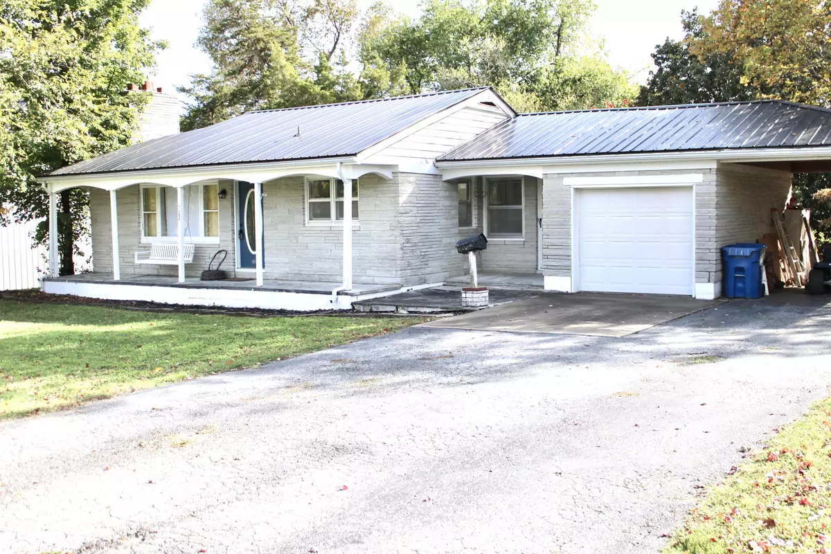 Carthage, MO 64836,702 E Centennial AVE