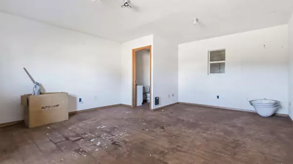 Willow Springs, MO 65793,2283 State Hwy 76