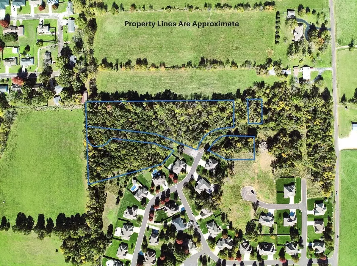 Monett, MO 65708,000 Woodland Hills