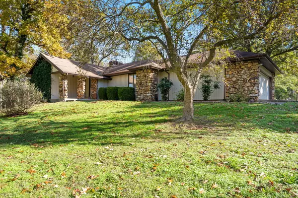 Republic, MO 65738,5024 S Farm Road 57