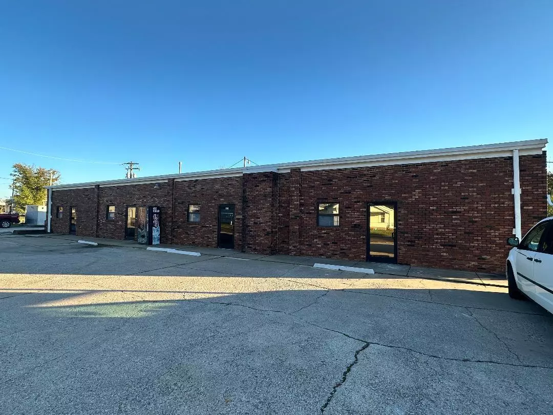 Joplin, MO 64801,812-820 E 9th ST