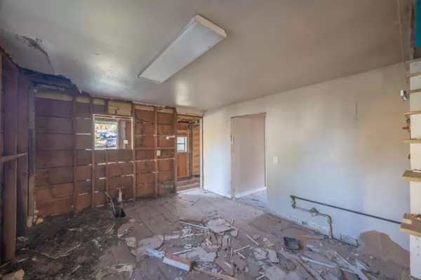 Neosho, MO 64850,805 Hearrell