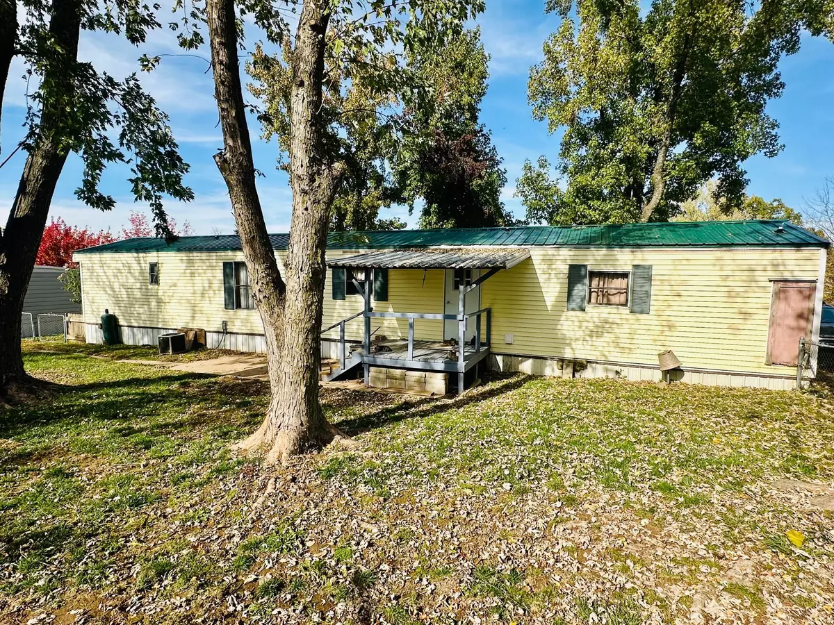 Ozark, MO 65721,1102 W Kirkwood ST