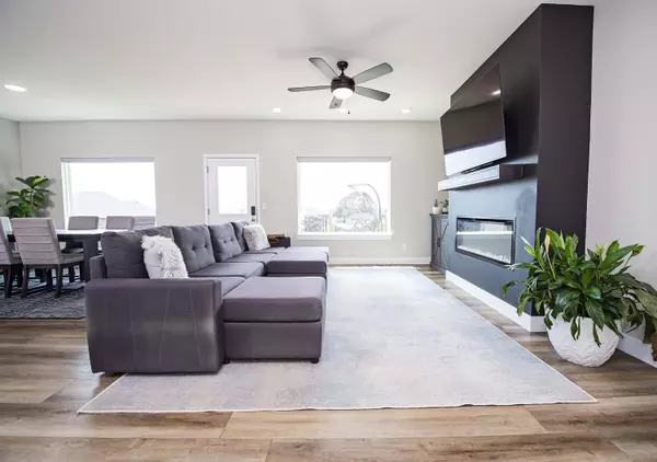 Springfield, MO 65810,1261 W Sage CT