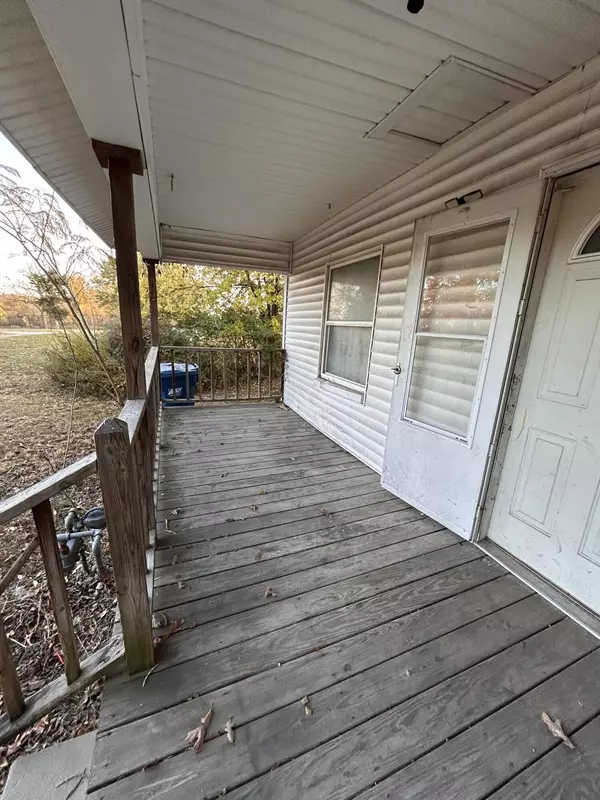 Joplin, MO 64801,812 Seneca AVE