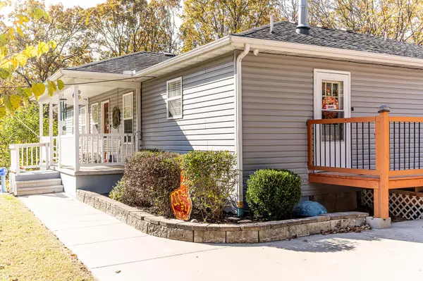 Hermitage, MO 65668,25345 County Road 246