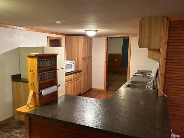 Lanagan, MO 64847,200 Forest ST