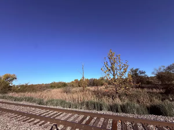 Aurora, MO 65605,000 Crescent ST