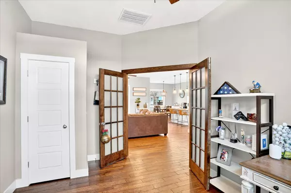 Nixa, MO 65714,926 E Downshire DR