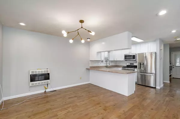 Springfield, MO 65804,1946 S Kentwood AVE