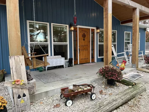 Fordland, MO 65652,1002 Pleasant Grove RD