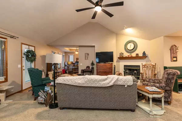 Nixa, MO 65714,403 S Bryant ST