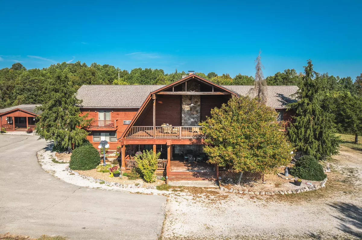 Eminence, MO 65466,15270 Cedarstone Drive