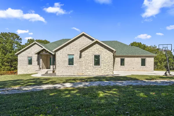 Galena, MO 65656,635 Bass Hollow RD