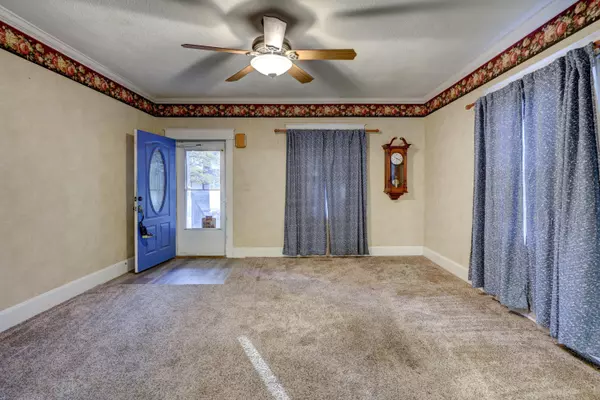 Carthage, MO 64836,1160 S Maple ST