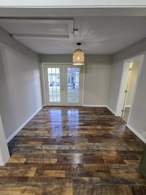 Monett, MO 65708,616 Euclid AVE