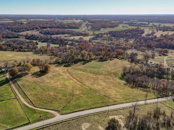 Walnut Grove, MO 65770,8610 N Farm Road 53