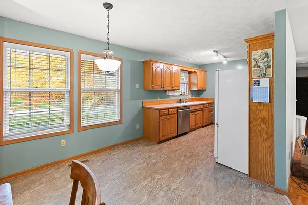 Republic, MO 65738,4841 S Bailey ST