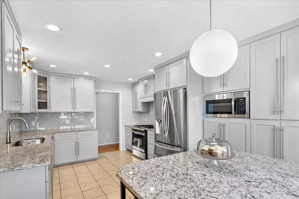 Springfield, MO 65809,3260 S Brunswick AVE