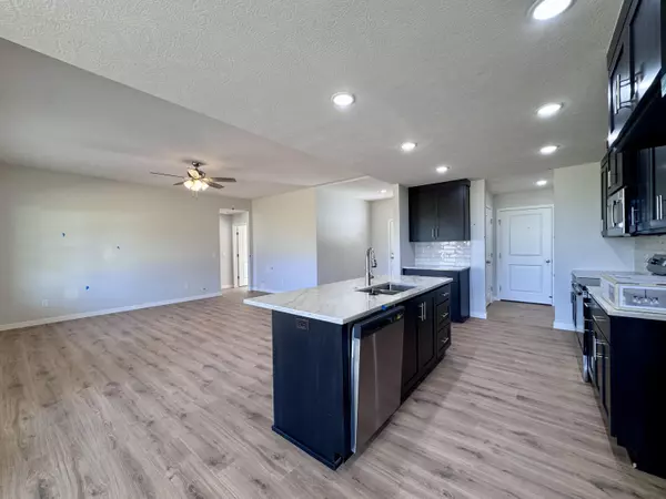 Sparta, MO 65753,345 Division ST