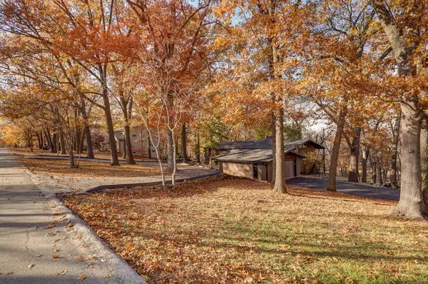 2683 E Wildwood RD, Springfield, MO 65804