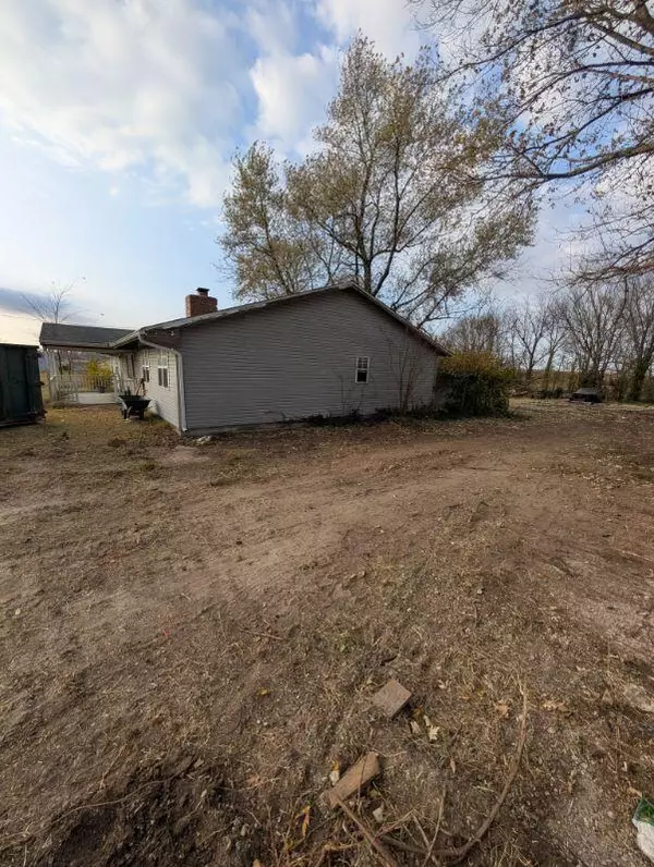 Aurora, MO 65605,19093 Highway K