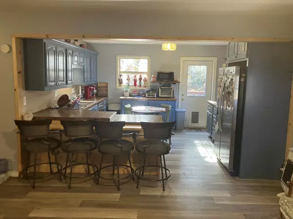 Cassville, MO 65625,740 E 13th ST