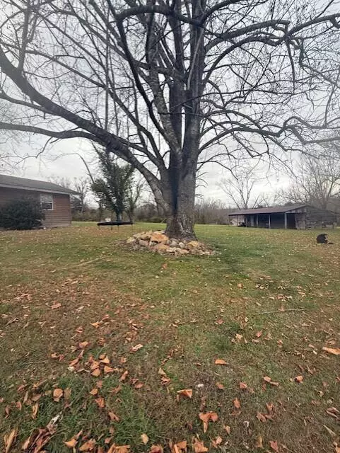 Cabool, MO 65689,400 Barr West DR