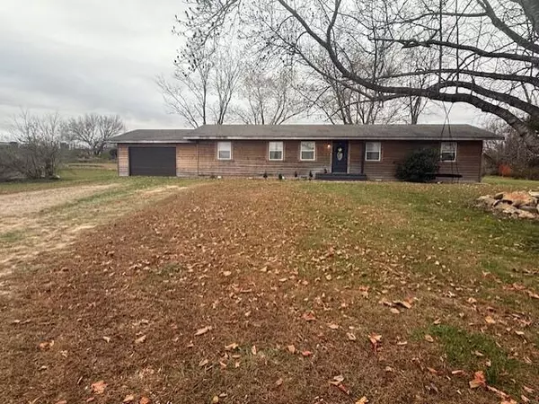 400 Barr West DR, Cabool, MO 65689