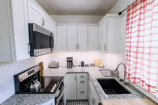 Springfield, MO 65806,916 E Walnut ST