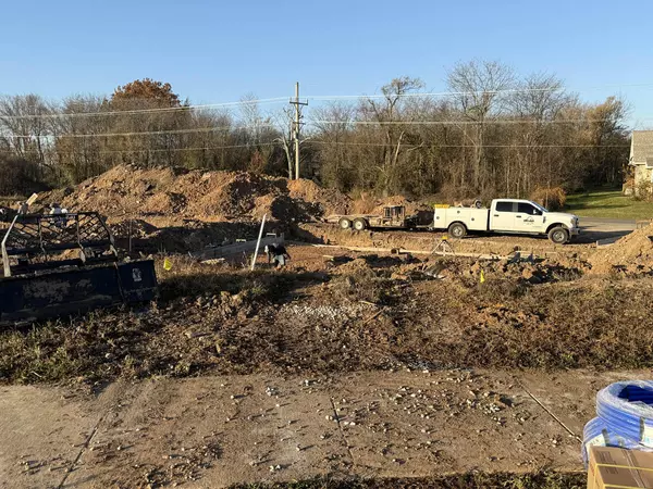 Republic, MO 65738,1413 Barnard WAY