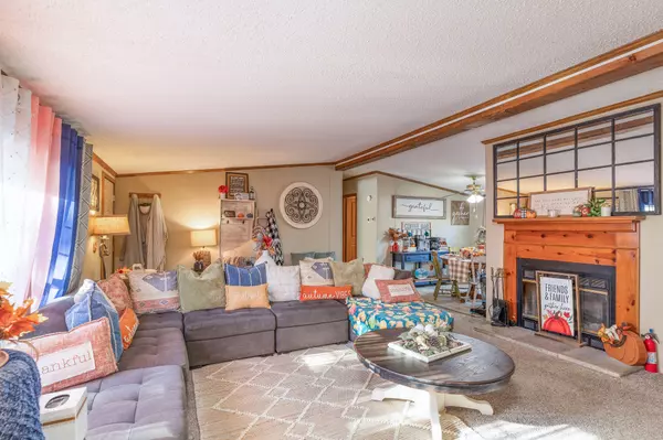 Forsyth, MO 65653,291 Columbus RD