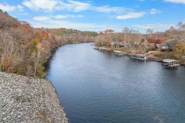 Branson, MO 65616,80 Angler's Pointe #4