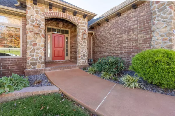 Ozark, MO 65721,2414 E Academy