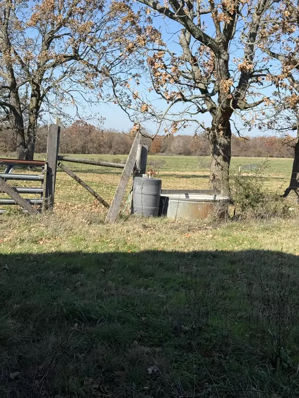 Aurora, MO 65605,000 Lawrence 2195