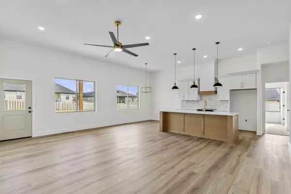 Springfield, MO 65810,1276 W Sage CT