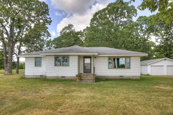 Neosho, MO 64850,8412 Eland RD