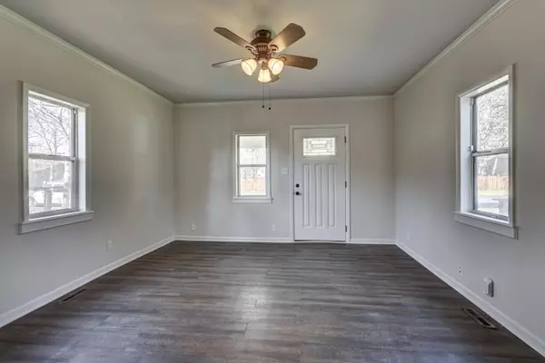 Joplin, MO 64801,1324 E Hill ST