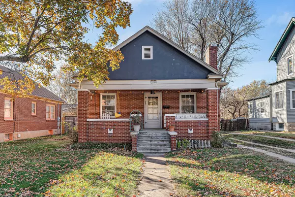 1607 N Washington AVE, Springfield, MO 65803