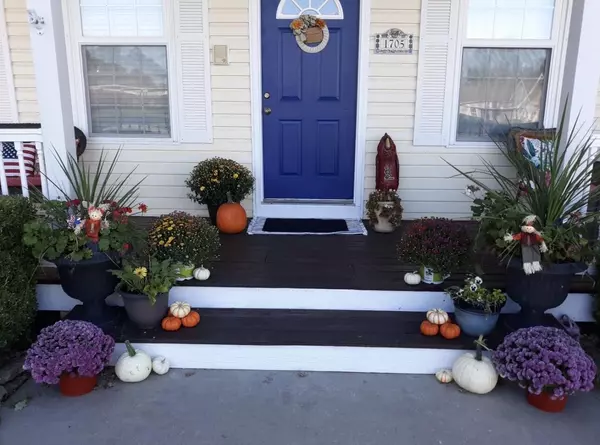 Aurora, MO 65605,1705 Tyler AVE