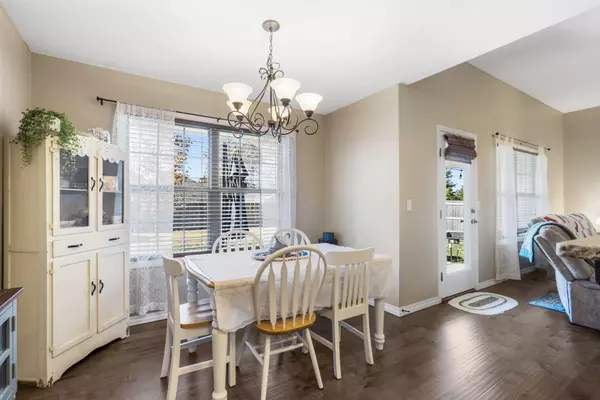 Ozark, MO 65721,1219 N 10th AVE